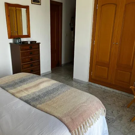 Apartamento Frente Al Mar En Torremolinos, Málaga *