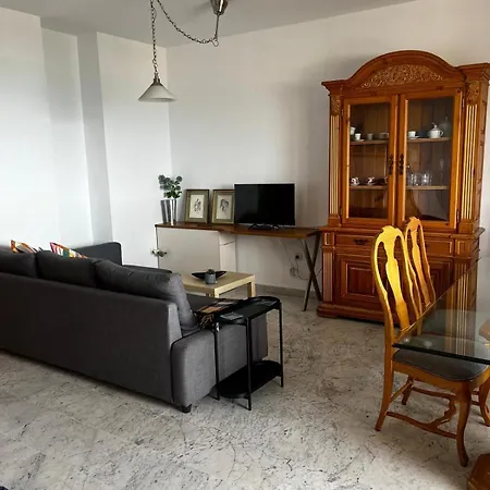 Apartamento Frente Al Mar En Torremolinos, Málaga